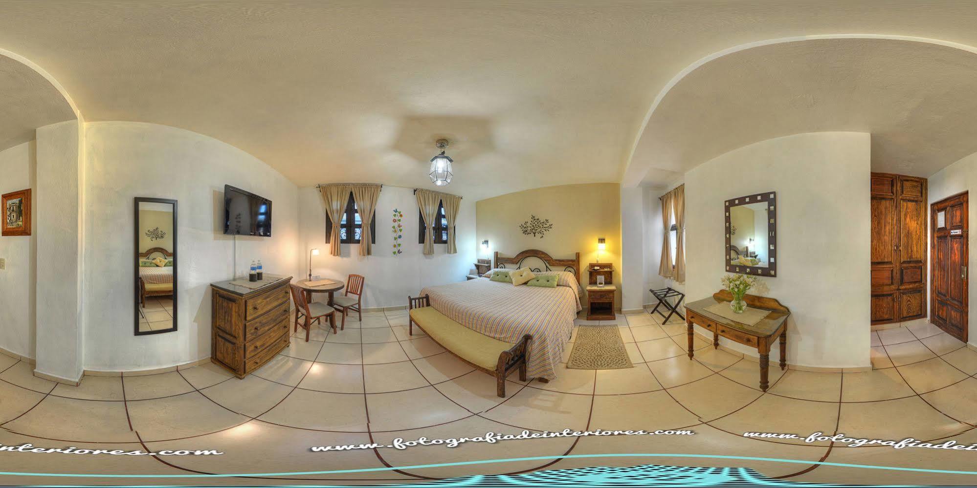 La Casa Del Laurel Hotell Taxco de Alarcon Exteriör bild
