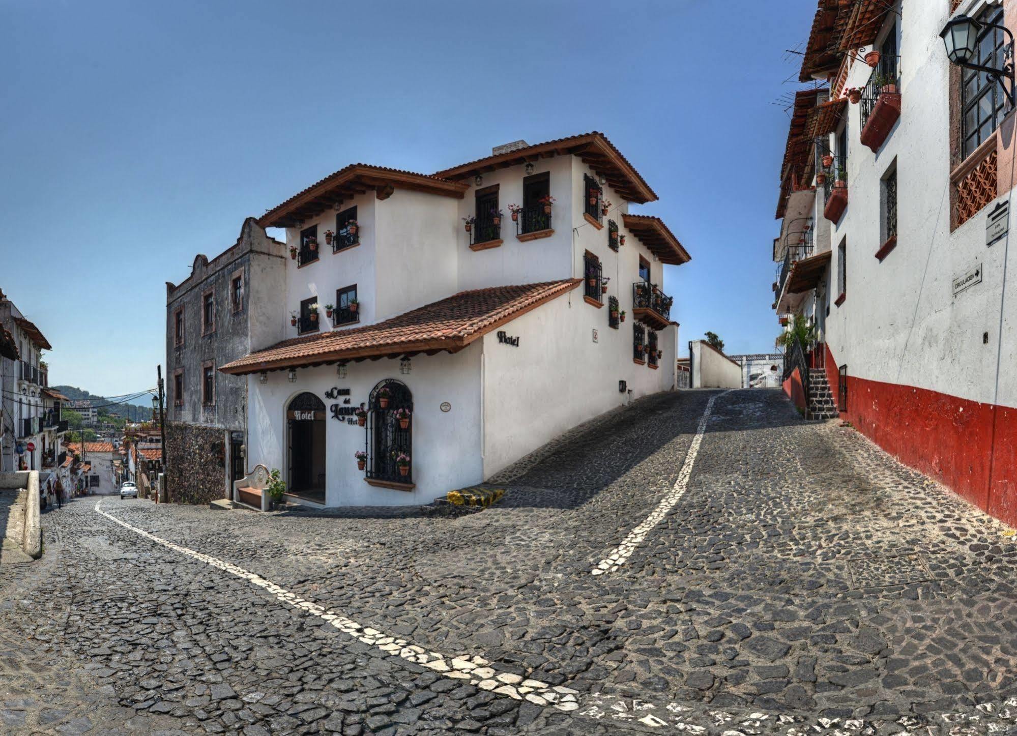 La Casa Del Laurel Hotell Taxco de Alarcon Exteriör bild